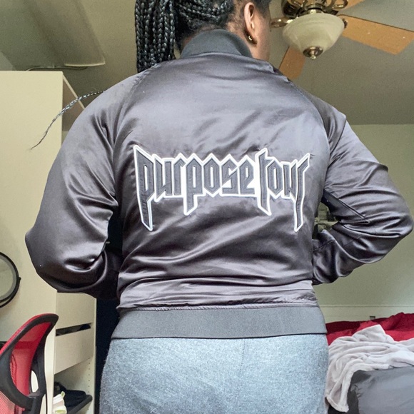 Jacket - Picture 3 of 4